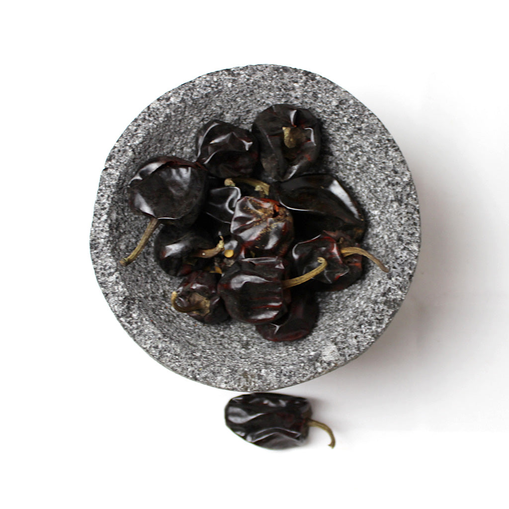 Dried Cascabel chile / Chile seco cascabel-0