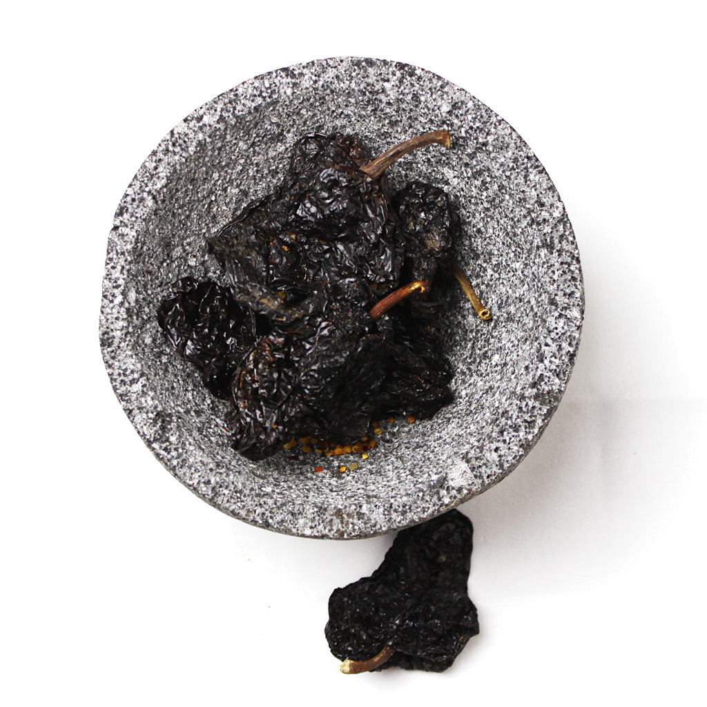 Dried Mulato chile / Chile seco mulato-0