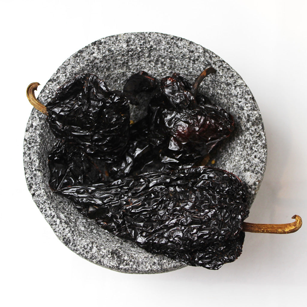 Dried Ancho chile / Chile ancho seco-0