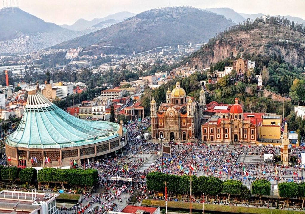 Basílica de la Virgen de Guadalupe. Basilica of Our Lady of Guadalupe